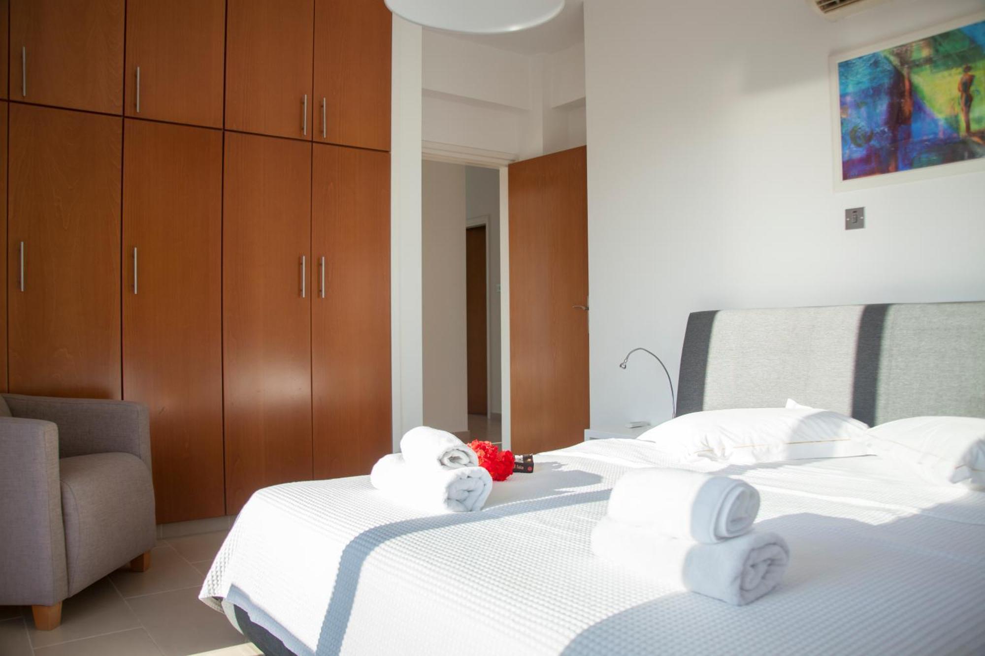 Ferienwohnung Julipapas Gardens Paphos Zimmer foto