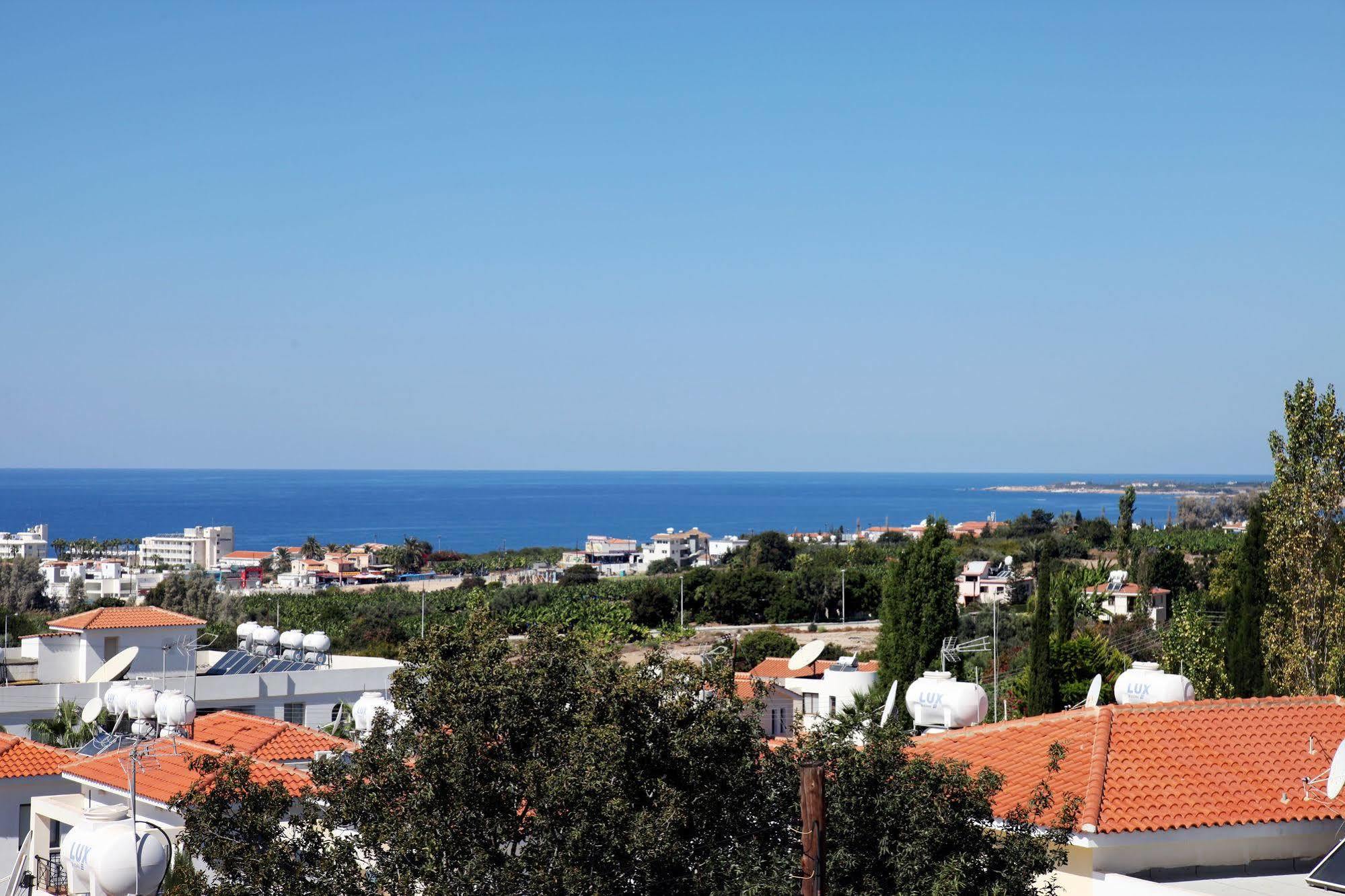 Ferienwohnung Julipapas Gardens Paphos Exterior foto