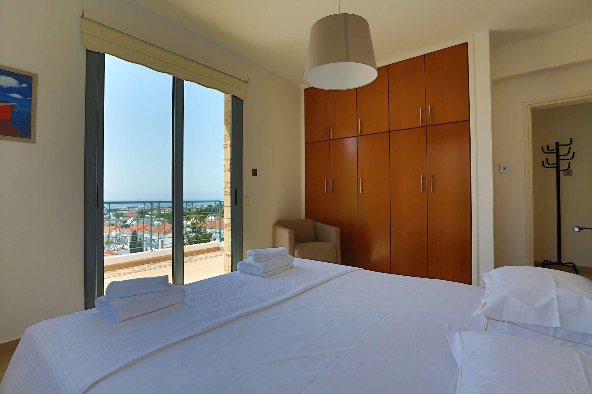 Ferienwohnung Julipapas Gardens Paphos Exterior foto