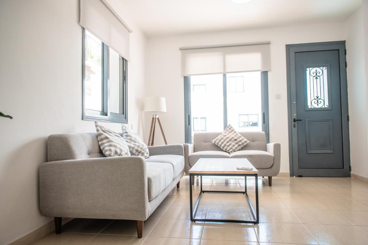 Ferienwohnung Julipapas Gardens Paphos Exterior foto